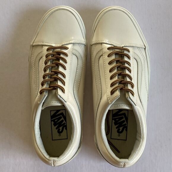 VANS Women’s Old Skool White Patent Leather Sneakers Size 7 - Picture 9 of 9